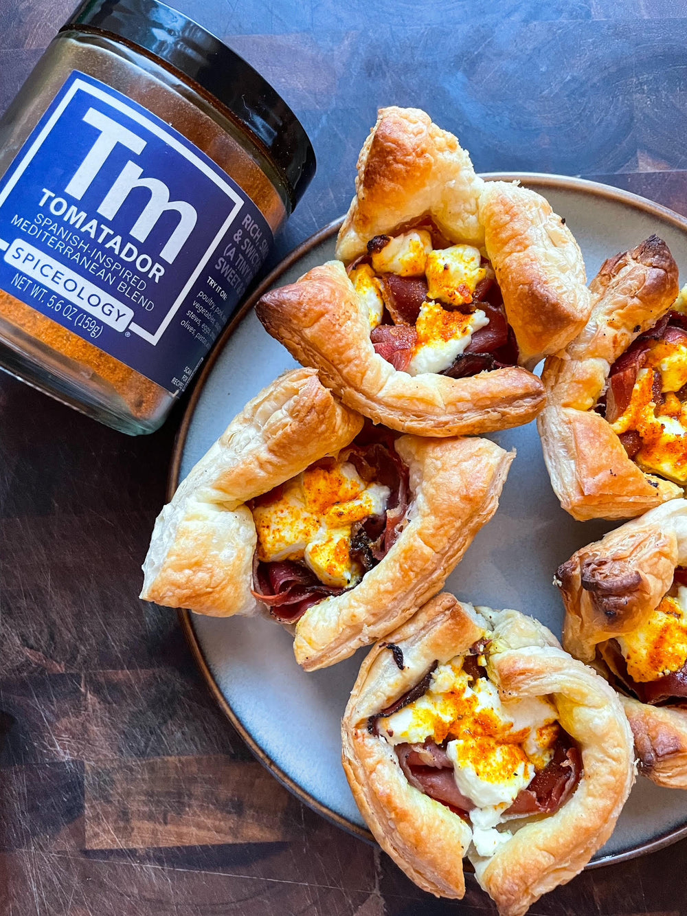 Tomatador Prosciutto, Goat Cheese and Tomato Puff Tarts